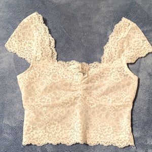 Abercrombie & Fitch cropped lace top